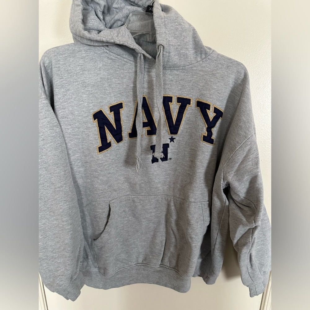 grey hoodie